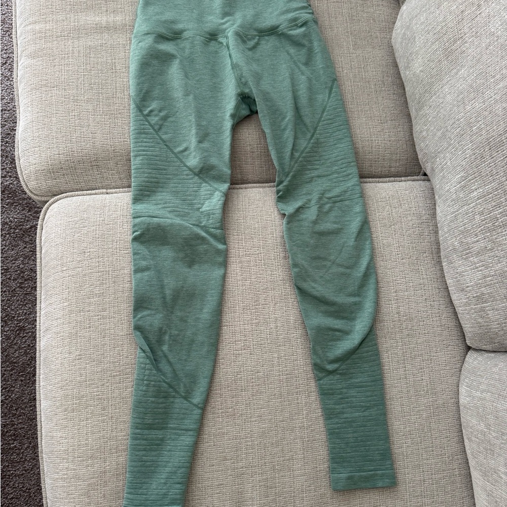 OG revival Alphalete leggings size small